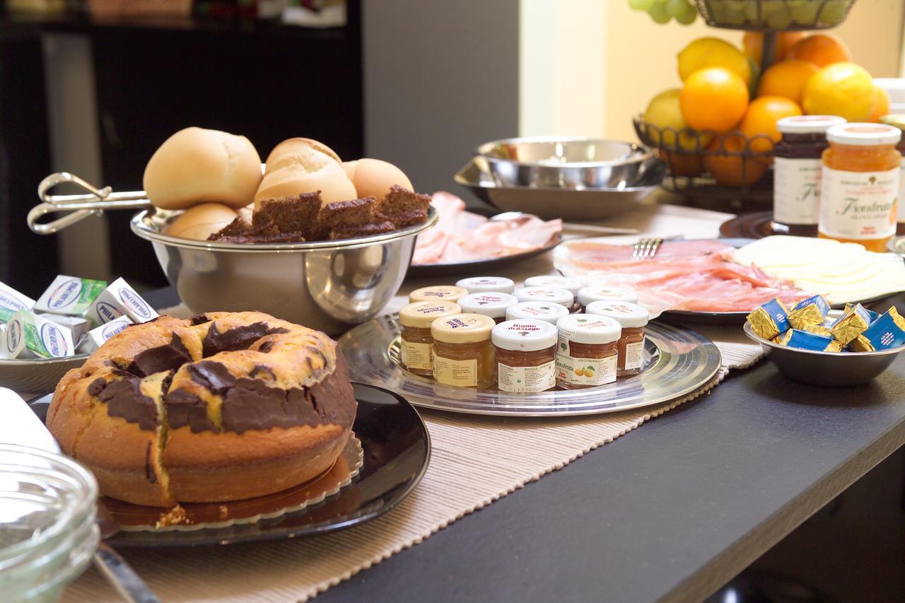 ボローニャ ムア Bed & Breakfast エクステリア 写真
